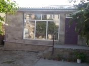 Satılır 4 otaqlı 110 m2 həyət evi Əmircan