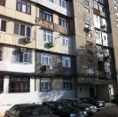 Satılır 4 otaqlı 73 m2 köhnə tikili Neapol dairəsi