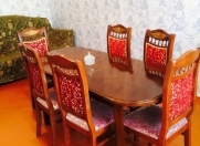 İcarəyə verilir 2 otaqlı 60 m2 köhnə tikili Ukrayna dairəsi