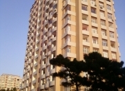 Satılır 1 otaqlı 67 m2 yeni tikili 8 km