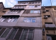 Satılır 3 otaqlı 106 m2 köhnə tikili Montin
