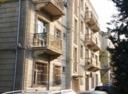 İcarəyə verilir 4 otaqlı 120 m2 köhnə tikili Nəriman Nərimanov m.