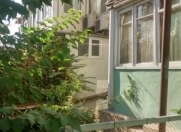 Satılır 1 otaqlı 35 m2 köhnə tikili Zərifə Əliyeva adına park