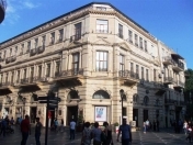 Satılır 6 otaqlı 180 m2 köhnə tikili Sahil m.