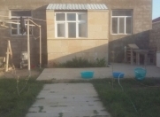 Satılır 7 otaqlı 200 m2 həyət evi Koroğlu m.