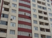 Satılır 3 otaqlı 133 m2 yeni tikili Elit ticarət mərkəzi