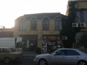 Satılır 3 otaqlı 250 m2 obyekt Botanika bağı