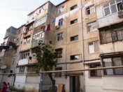 Satılır 4 otaqlı 80 m2 köhnə tikili 8 km