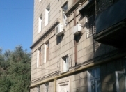 Satılır 3 otaqlı 85 m2 köhnə tikili Montin