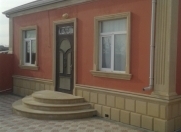 Satılır 3 otaqlı 250 m2 həyət evi Qərb Universiteti