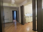 Satılır 3 otaqlı 134 m2 yeni tikili 1 mkr