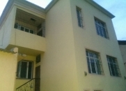 İcarəyə verilir 6 otaqlı 250 m2 həyət evi Badamdar