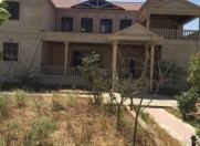 Satılır 6 otaqlı 200 m2 bağ evi Buzovna