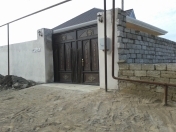 Satılır 3 otaqlı 100 m2 həyət evi Buzovna
