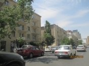 İcarəyə verilir 3 otaqlı 85 m2 köhnə tikili İçəri Şəhər m.