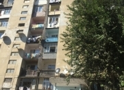 Satılır 4 otaqlı 85 m2 köhnə tikili 8 km