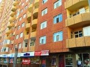 Satılır 2 otaqlı 70 m2 yeni tikili İnşaatçılar m.