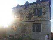 Satılır 8 otaqlı 350 m2 həyət evi Badamdar