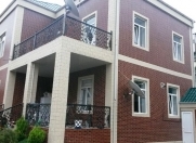 Satılır 6 otaqlı 230 m2 həyət evi Bakıxanov