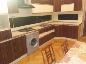 İcarəyə verilir 2 otaqlı 80 m2 yeni tikili 4 mkr