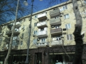 Satılır 4 otaqlı 85 m2 köhnə tikili İçəri Şəhər m.