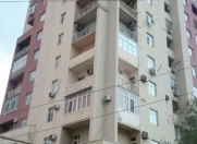 Satılır 3 otaqlı 140 m2 yeni tikili Beşmərtəbə