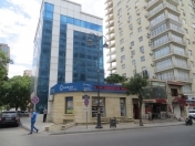 Satılır 12 otaqlı 900 m2 obyekt 28 May m.