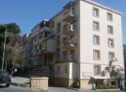 Satılır 2 otaqlı 60 m2 köhnə tikili Sovetski