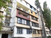 Satılır 3 otaqlı 80 m2 köhnə tikili Həzi Aslanov