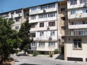 Satılır 1 otaqlı 34 m2 köhnə tikili İnşaatçılar m.