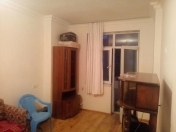 Satılır 1 otaqlı 47 m2 yeni tikili İnşaatçılar m.