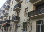 Satılır 3 otaqlı 90 m2 köhnə tikili İncəsənət və Mədəniyyət Un.