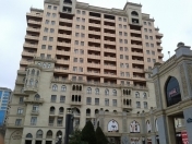 İcarəyə verilir 5 otaqlı 200 m2 yeni tikili Nəsimi heykəli