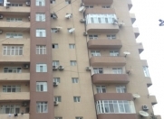 Satılır 4 otaqlı 170 m2 yeni tikili Nizami m.