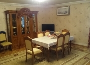 Satılır 4 otaqlı 120 m2 köhnə tikili Metropark