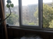 Satılır 3 otaqlı 74 m2 köhnə tikili Heydər Əliyev Mərkəzi