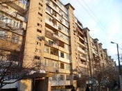 Satılır 4 otaqlı 100 m2 köhnə tikili Kooperasiya Universiteti