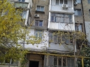 İcarəyə verilir 2 otaqlı 45 m2 köhnə tikili Gənclik m.