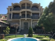 Satılır 5 otaqlı 500 m2 həyət evi Qaraçuxur