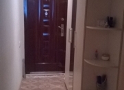 Satılır 2 otaqlı 50 m2 köhnə tikili Ayna Sultanova heykəli