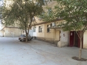 Satılır 4 otaqlı 80 m2 köhnə tikili Lökbatan