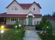 İcarəyə verilir 4 otaqlı 130 m2 bağ evi Qusar