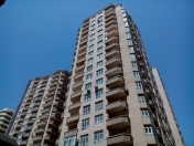 Satılır 3 otaqlı 140 m2 yeni tikili Nizami m.