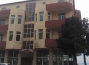 Satılır 16 otaqlı 300 m2 həyət evi Köhnə Günəşli