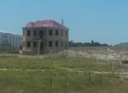 Satılır 7 otaqlı 400 m2 həyət evi Naftalan
