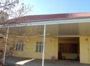 Satılır 4 otaqlı 130 m2 həyət evi Gəncə