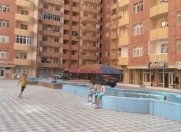 Satılır 2 otaqlı 50 m2 yeni tikili İnşaatçılar m.