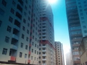 Satılır 2 otaqlı 92 m2 yeni tikili İnşaatçılar m.