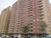 Satılır 2 otaqlı 75 m2 yeni tikili İnşaatçılar m.
