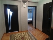 Satılır 2 otaqlı 62 m2 yeni tikili İnşaatçılar m.